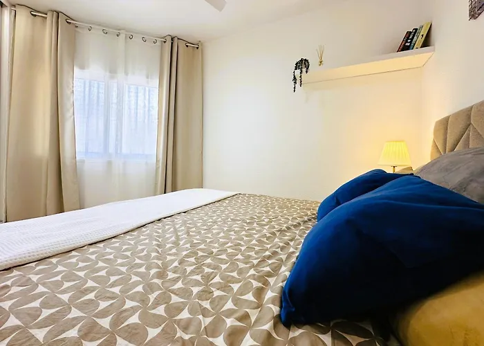 Firstline Costamar 아파트 *