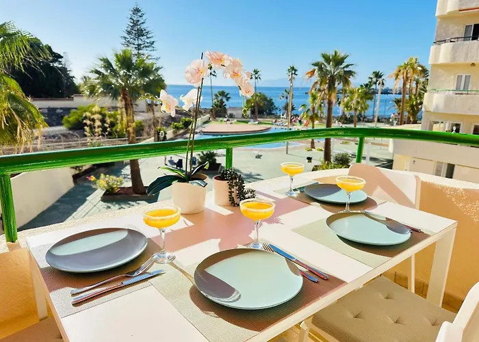 아파트 Firstline Costamar